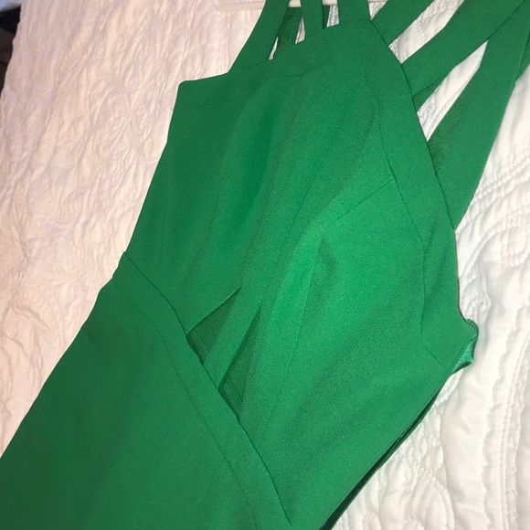 BCBG MAXAZRIA evening gown - Picture 7 of 8